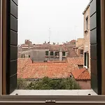 Bauhaus Apartman