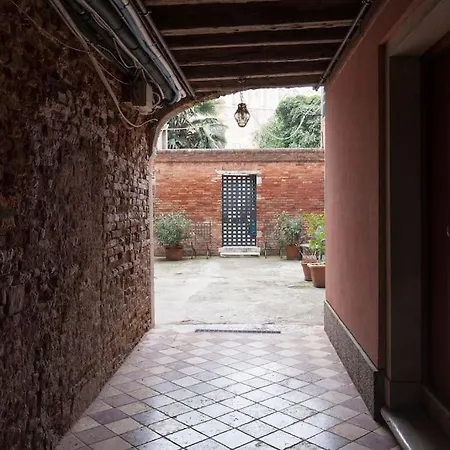 Bauhaus Lejlighed Venedig